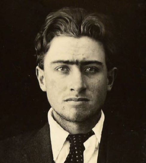 Photo of photos/Keith Finlayson McLennan 1902-1957 portrait crop